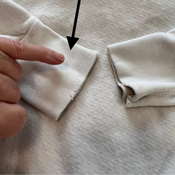 Unsubscribed Crew Neck Long Sleeve Be Kind Lightweight Distressed Sweatshirt S - Picture 16 of 16